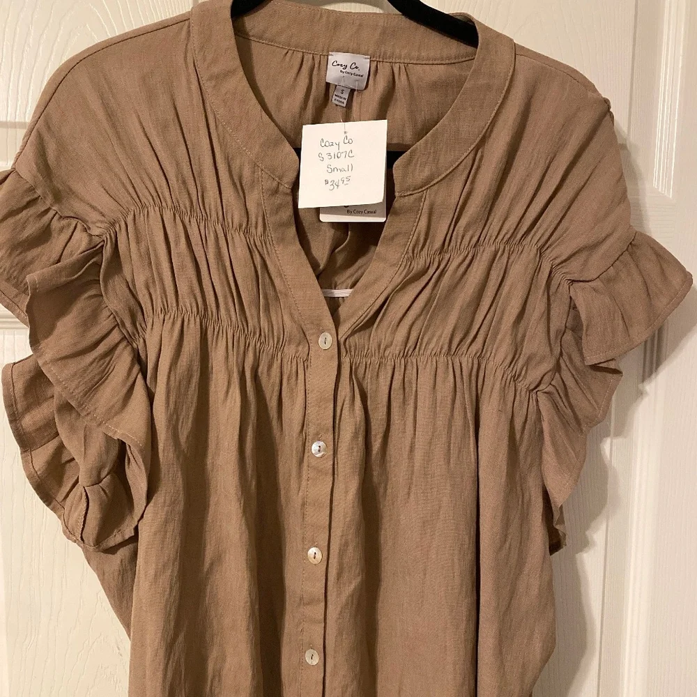 Ruffled Top - Picture 1 of 6